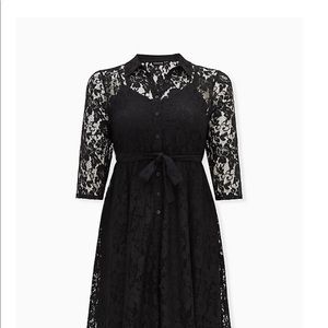 Nwt Torrid size 1 black lace Tea Length Dress